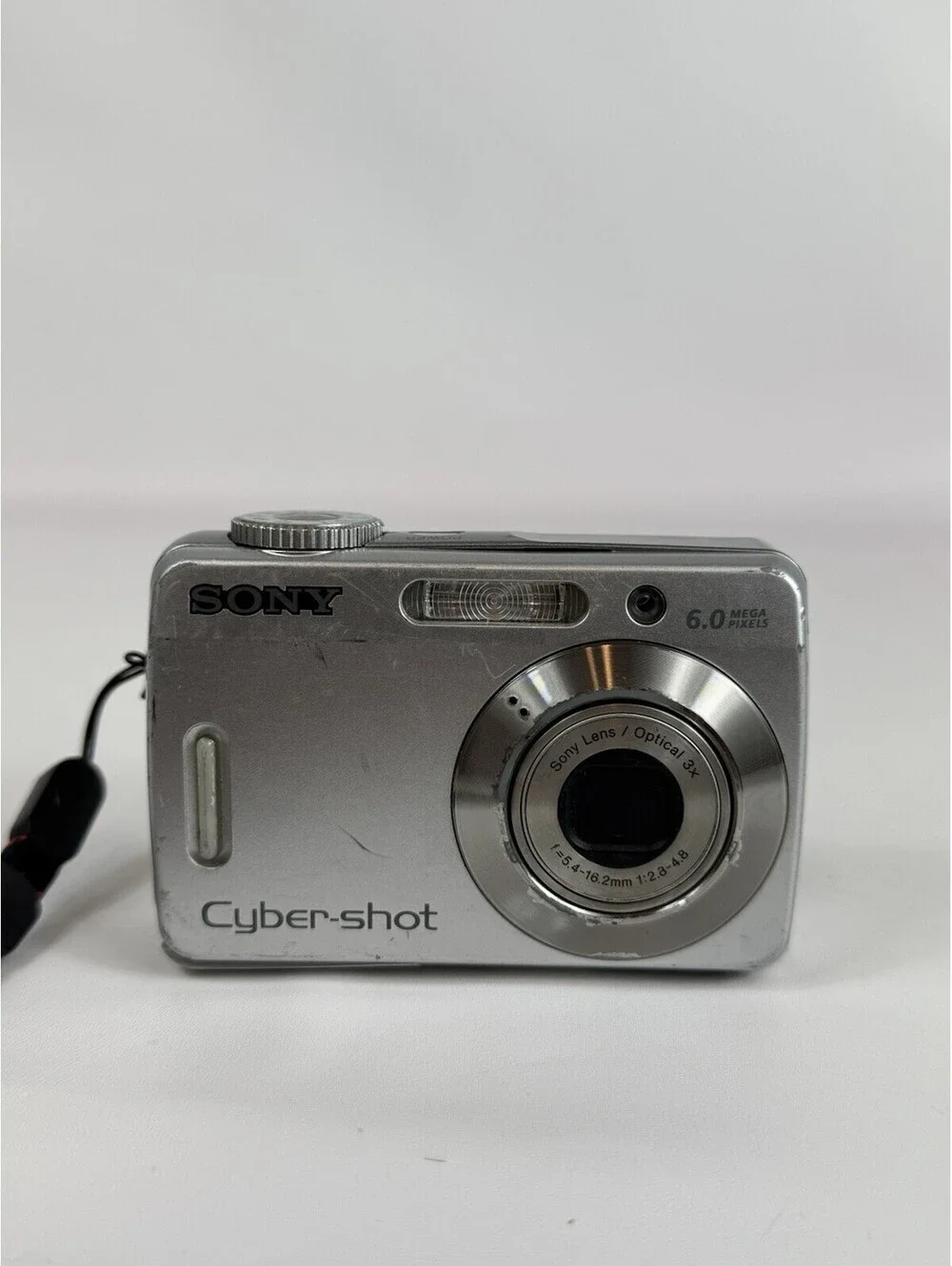 Sony Cybershot DSC-S500 6.0MP Compact Digital Camera Silver Parts/ Repair
